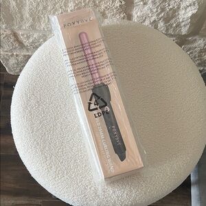 NIB FoxyBae Curling Wand